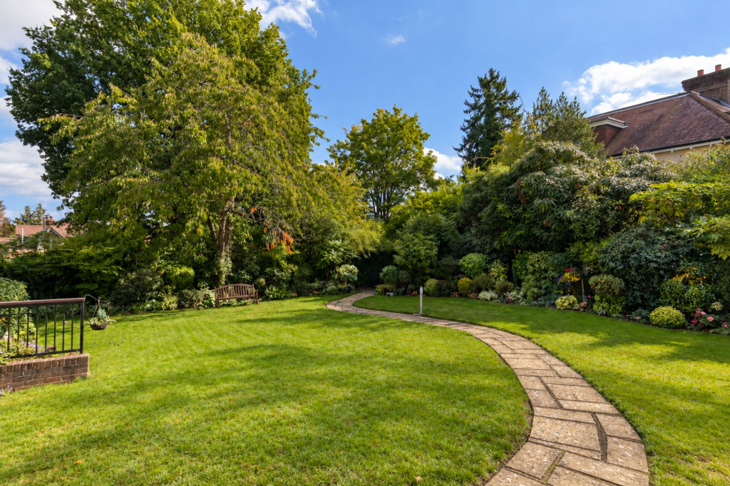 Roedean Road, Tunbridge Wells, TN2 photo 4