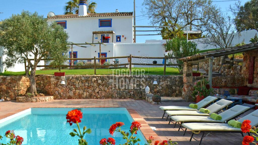 Main image of property: Algarve, São Bartolomeu de Messines
