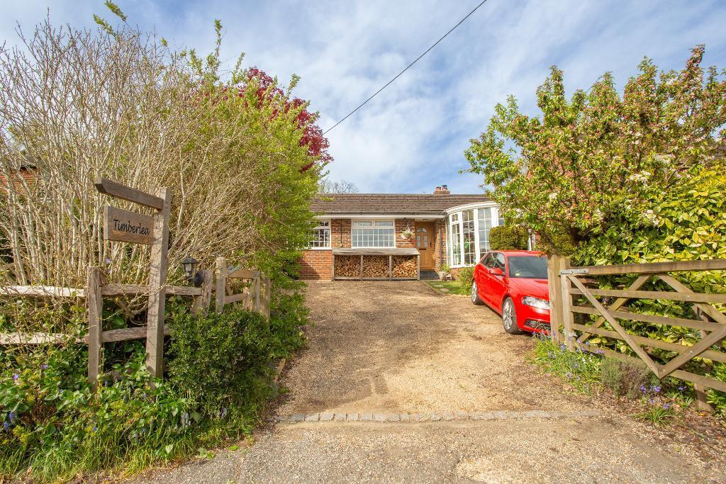 Main image of property: Heathfield Road, Burwash Weald, Etchingham, East Sussex, TN19 7LD