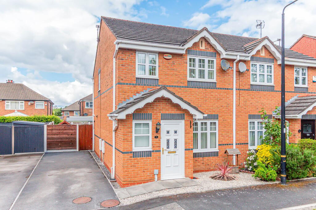 Main image of property: Queensway, Partington, Manchester, M31