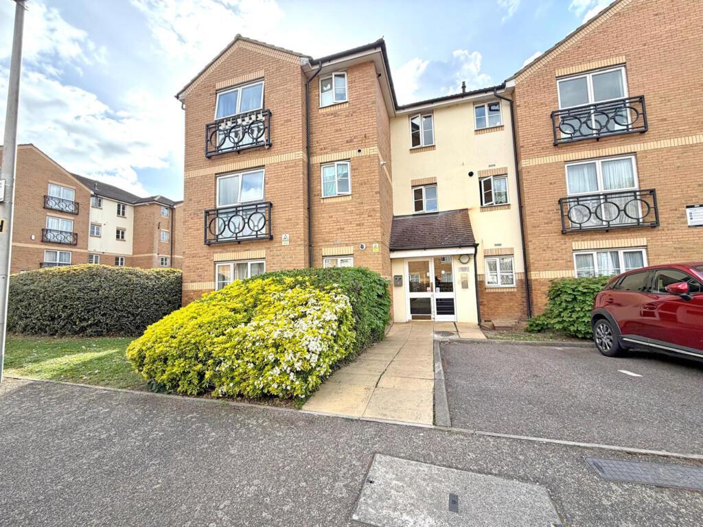 Main image of property: Friars Close, Ilford, Essex, IG1
