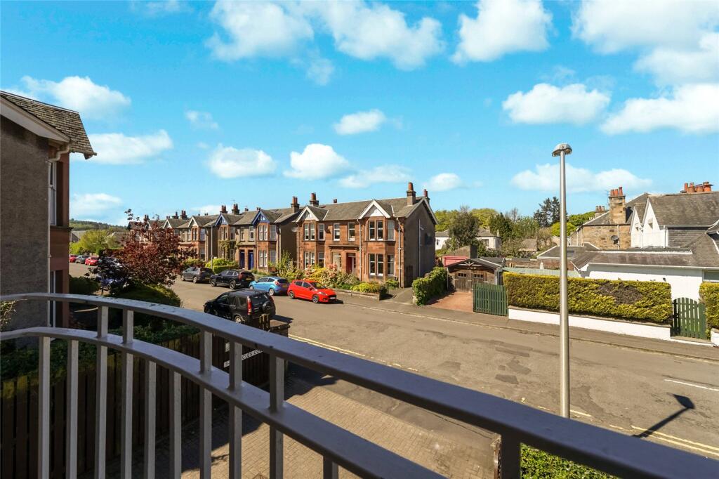 Apartment in Stirlingshire, Stirling - View 3