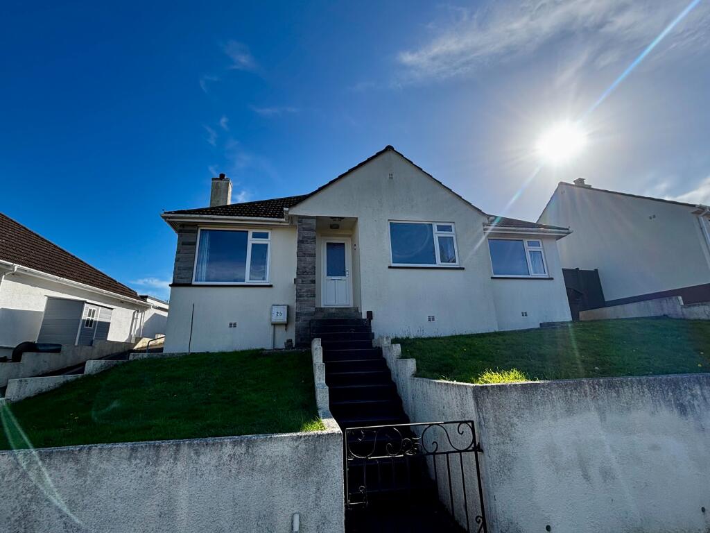 Main image of property: Deer Park, Saltash, PL12