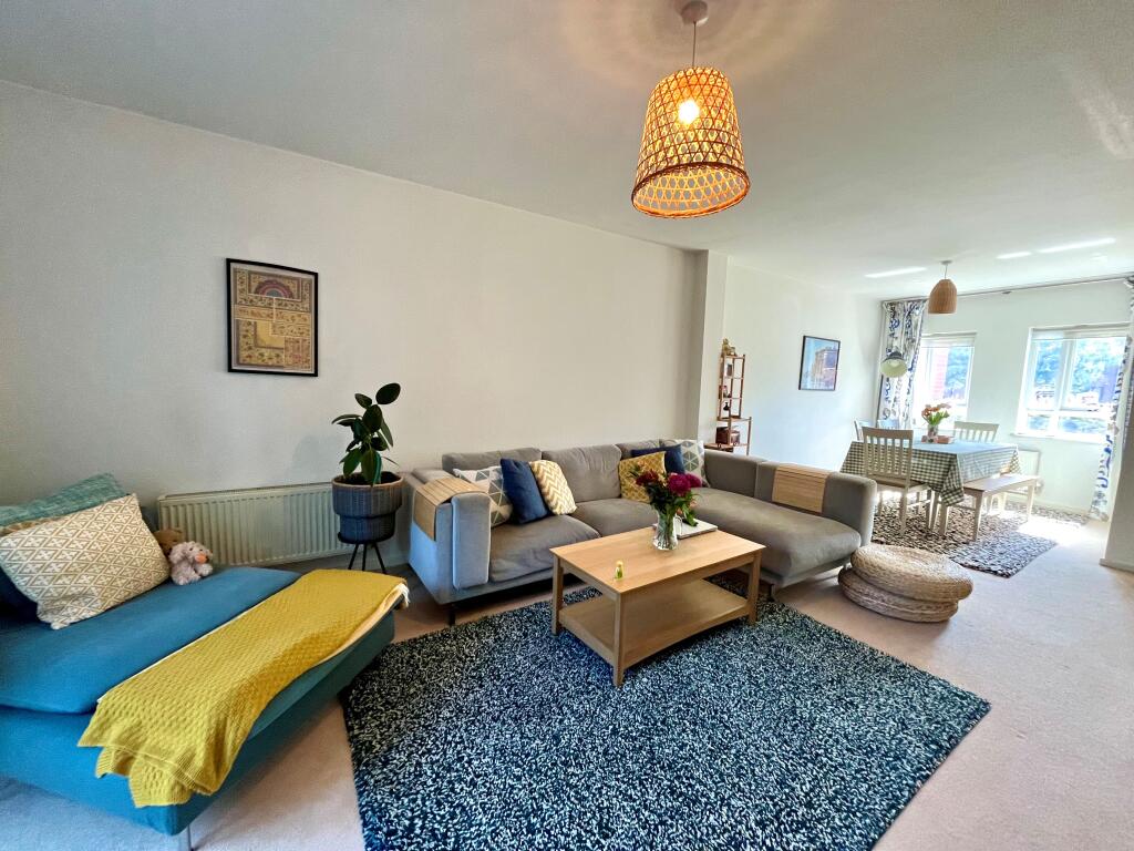 Main image of property: Cavendish Road, West Didsbury, M20 1LS