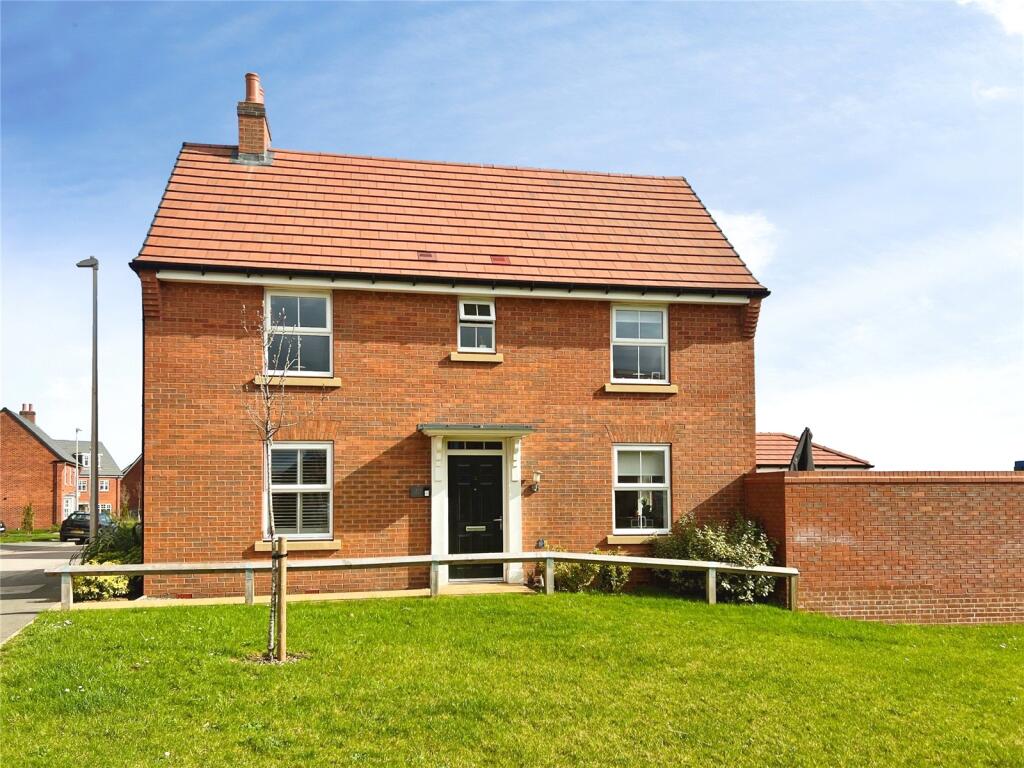Main image of property: Baler Drive, Nuneaton, Warwickshire, CV11