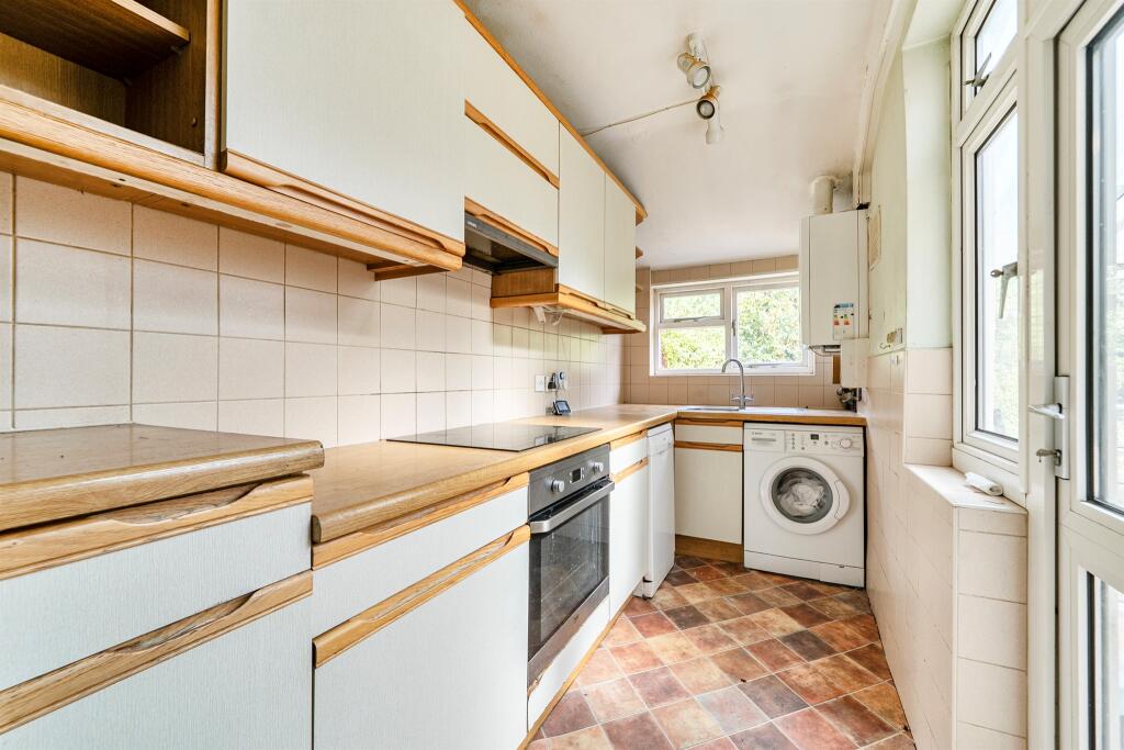 House in Enfield - More