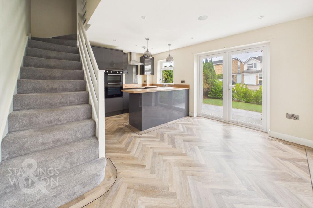 House in Ipswich - View 5