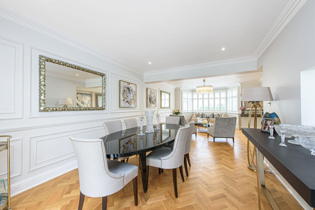 House in London - More