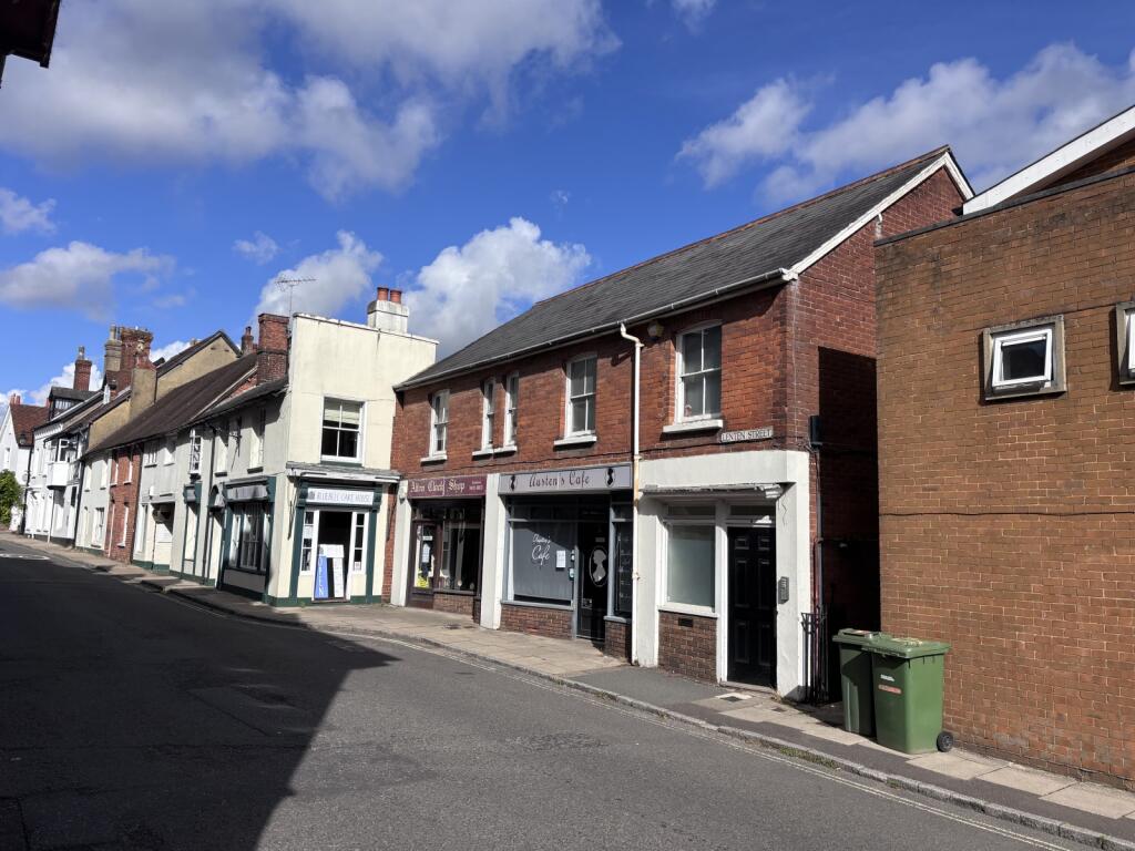 Main image of property: Lenten Street, Alton, Hampshire, GU34