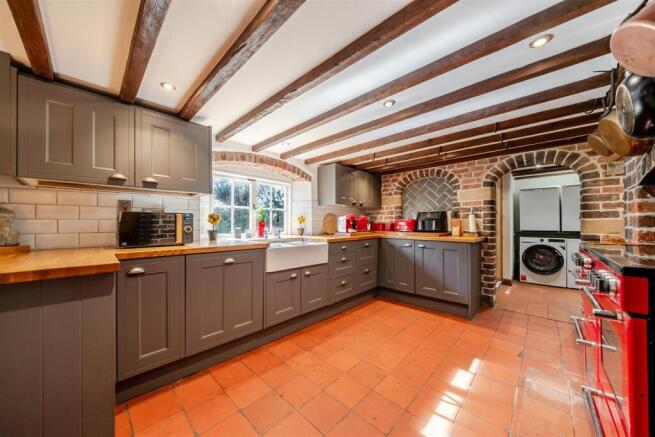 RB Kitchen 1.jpg
