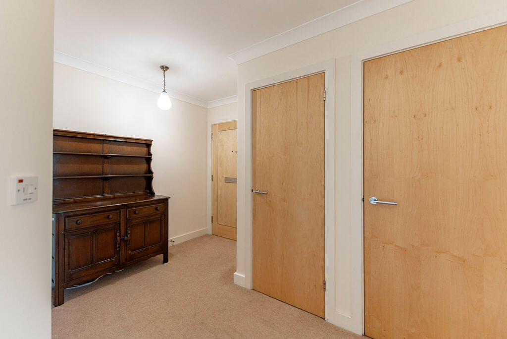 Apartment in Portsmouth - More