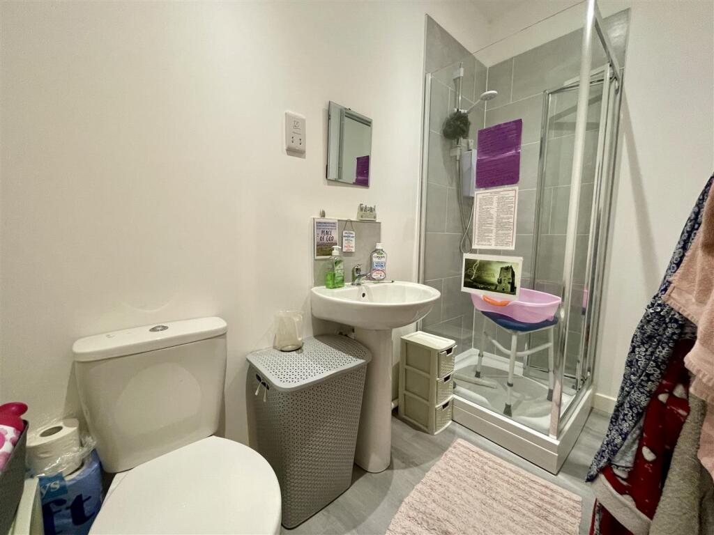 Additional image 4 of Bingley Road, Bradford