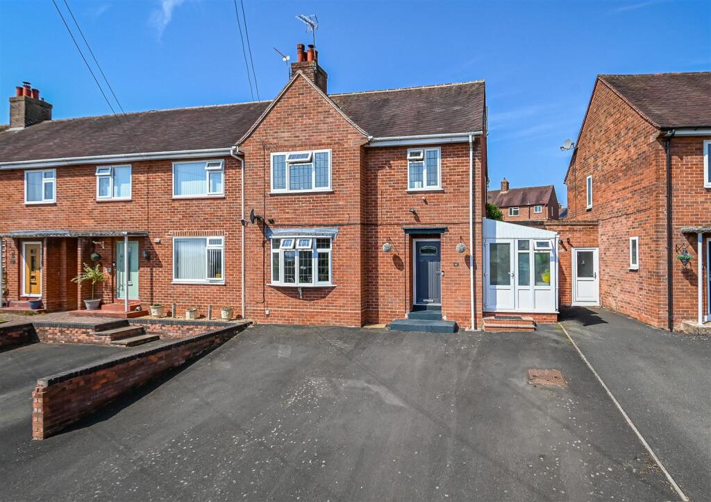 3-bed terraced on 41 Beech Road, Bridgnorth, £309,950