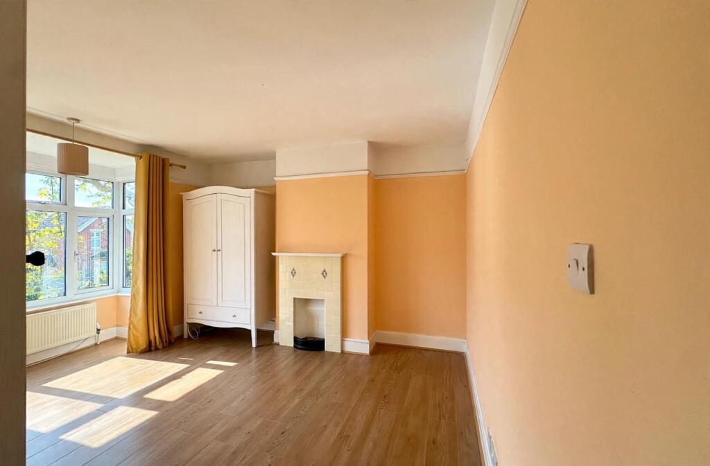 House in Ashford, Willesborough - View 5