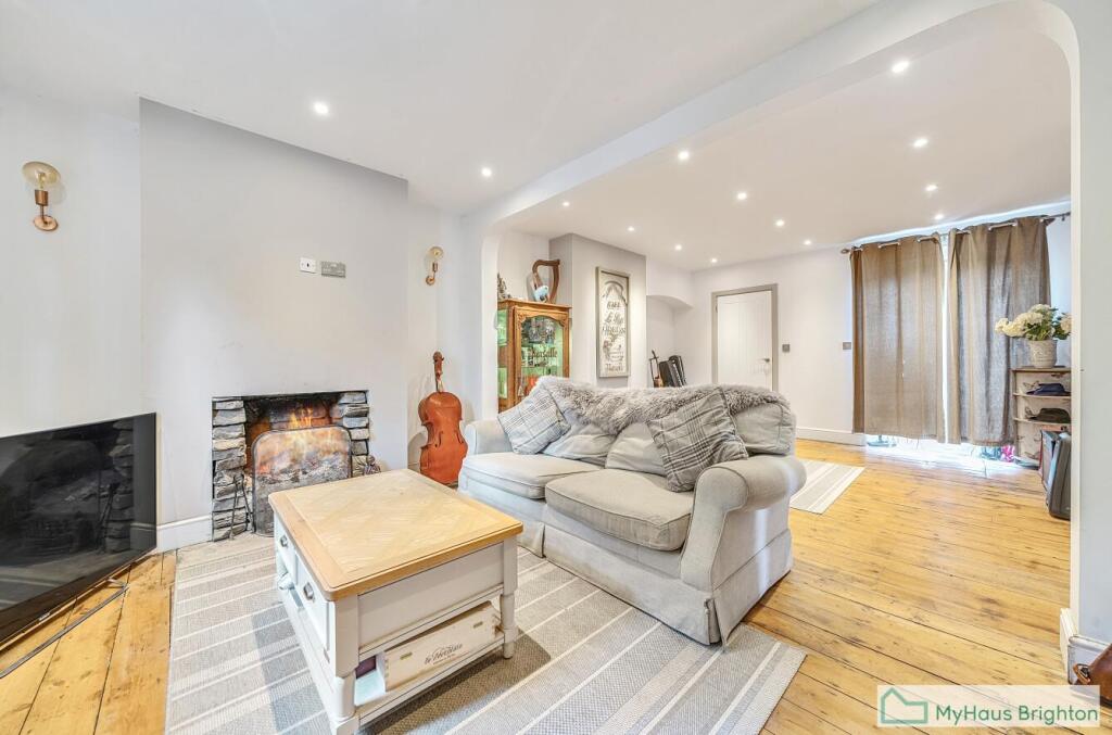 Main image of property: London Road, Hassocks