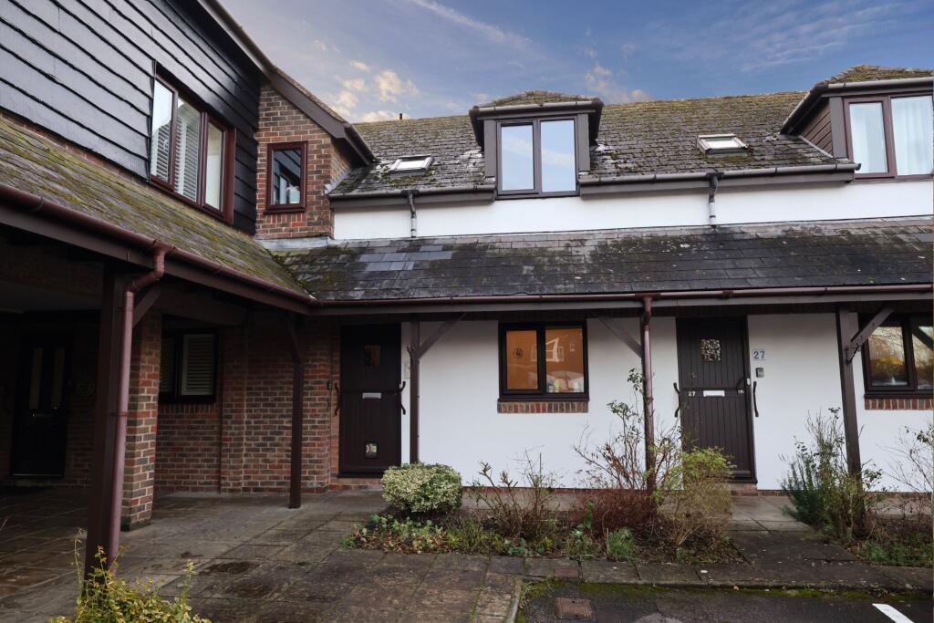Main image of property: SWALLOW COURT, CLANFIELD
