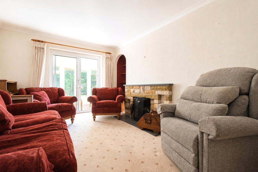 House in Basingstoke and Deane, Hartley Wespall - View 3