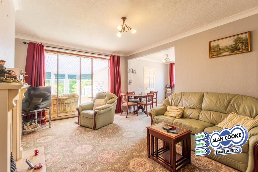 House in Leeds - View 4