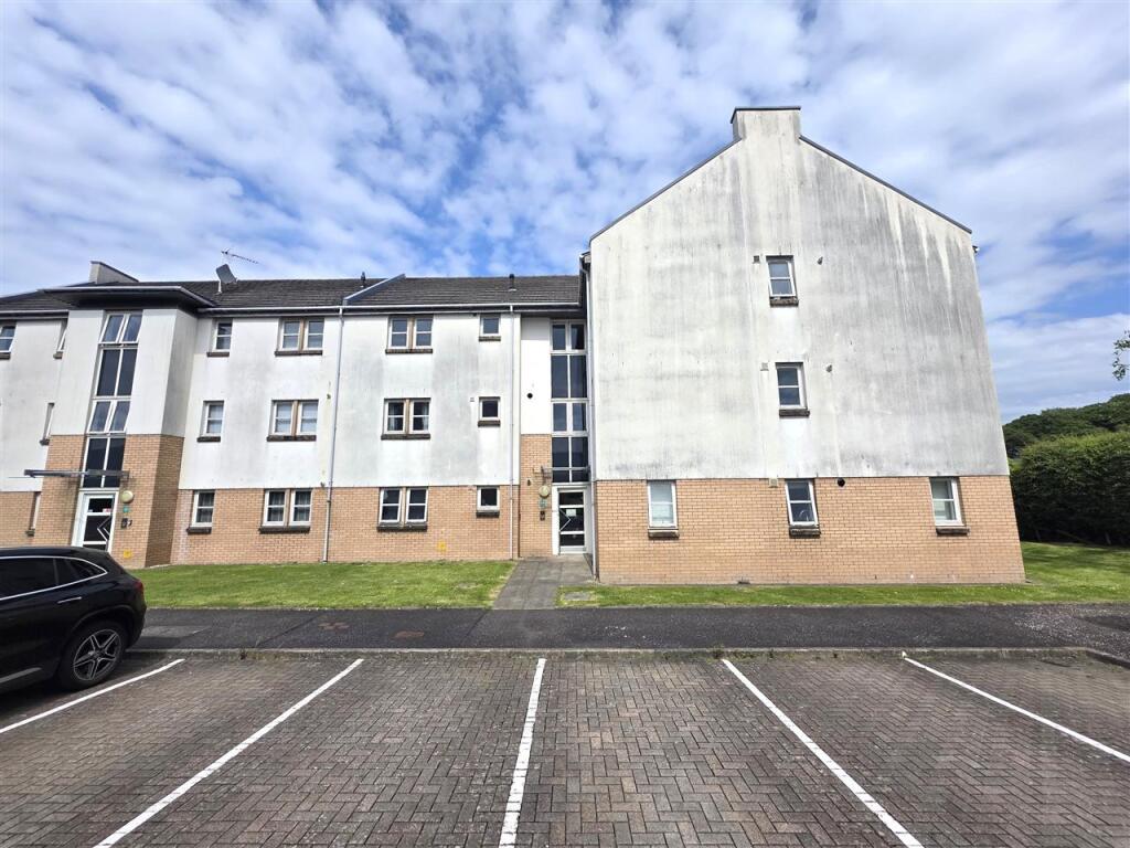 Main image of property: Heather Wynd, Newton Mearns, Glasgow
