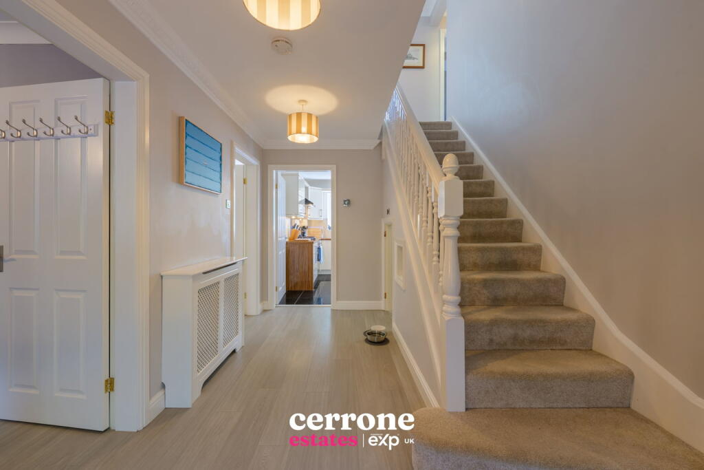 House in Redditch, Worcestershire - View 4