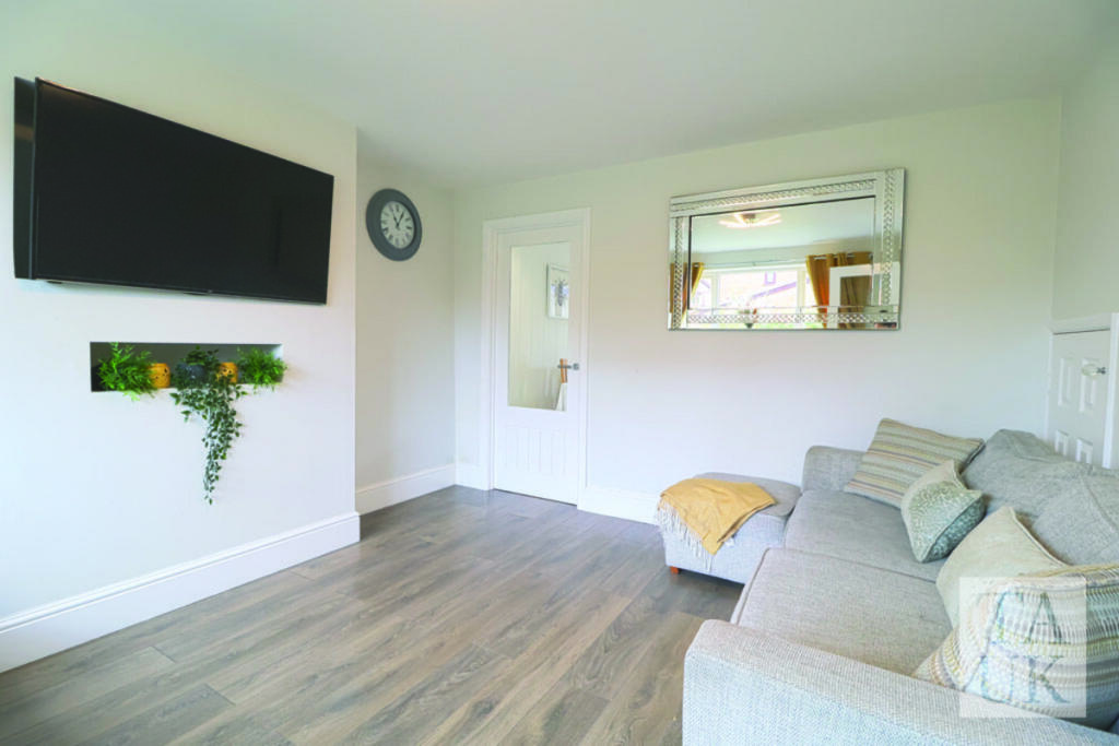 House in Tameside, Fairfield - View 3