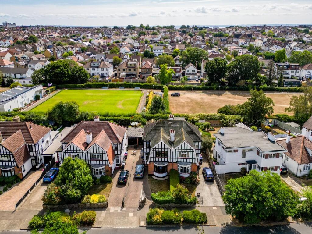 House in Southend-on-Sea, Essex - View 5