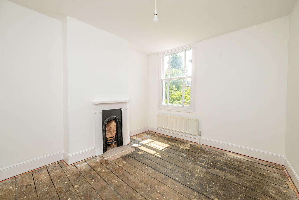 House in Wolverhampton, Tettenhall - More
