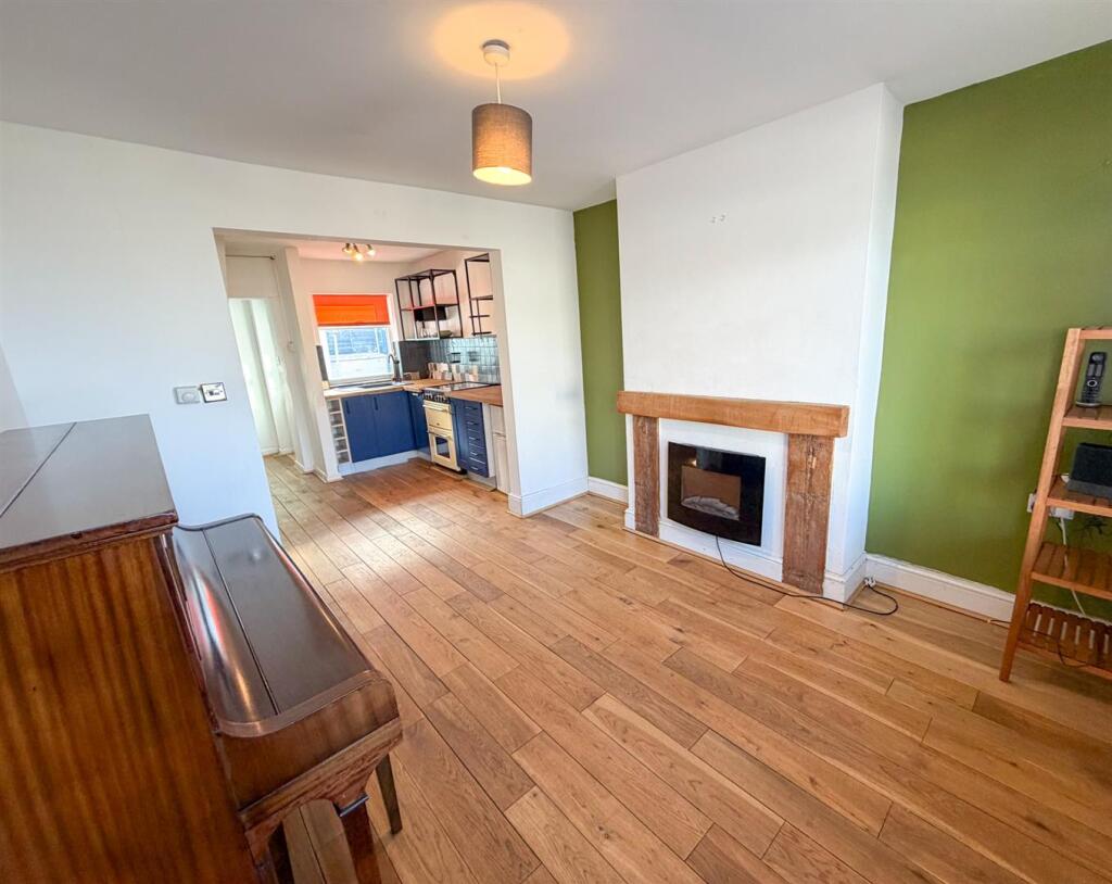 House in Llandudno - View 2