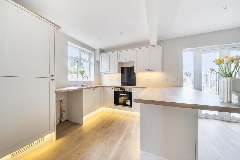House in Milton Keynes - View 5