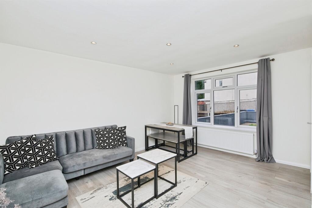 House in Derby - View 5