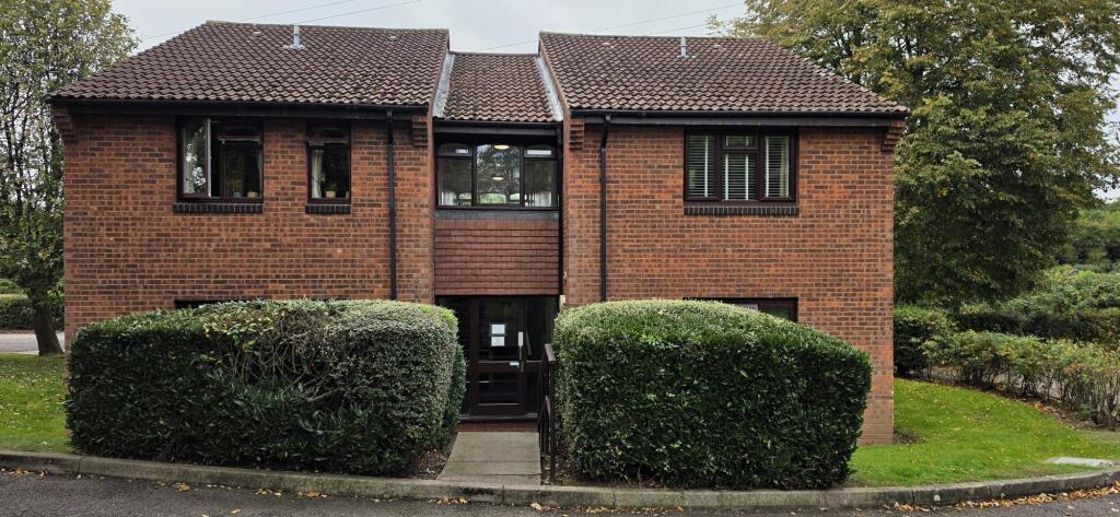 Main image of property: Fledburgh Drive, Sutton Coldfield, Sutton Coldfield, B76