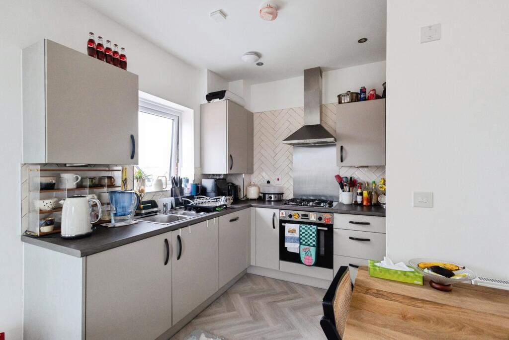 Apartment in Tameside, Greater Manchester - More