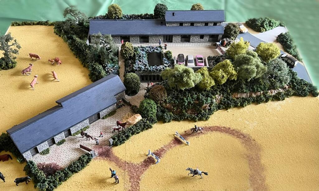 Studio house on Barns with Planning Permission, Heol Y Parc, Nr. Cardiff CF15 9NB, £750,000