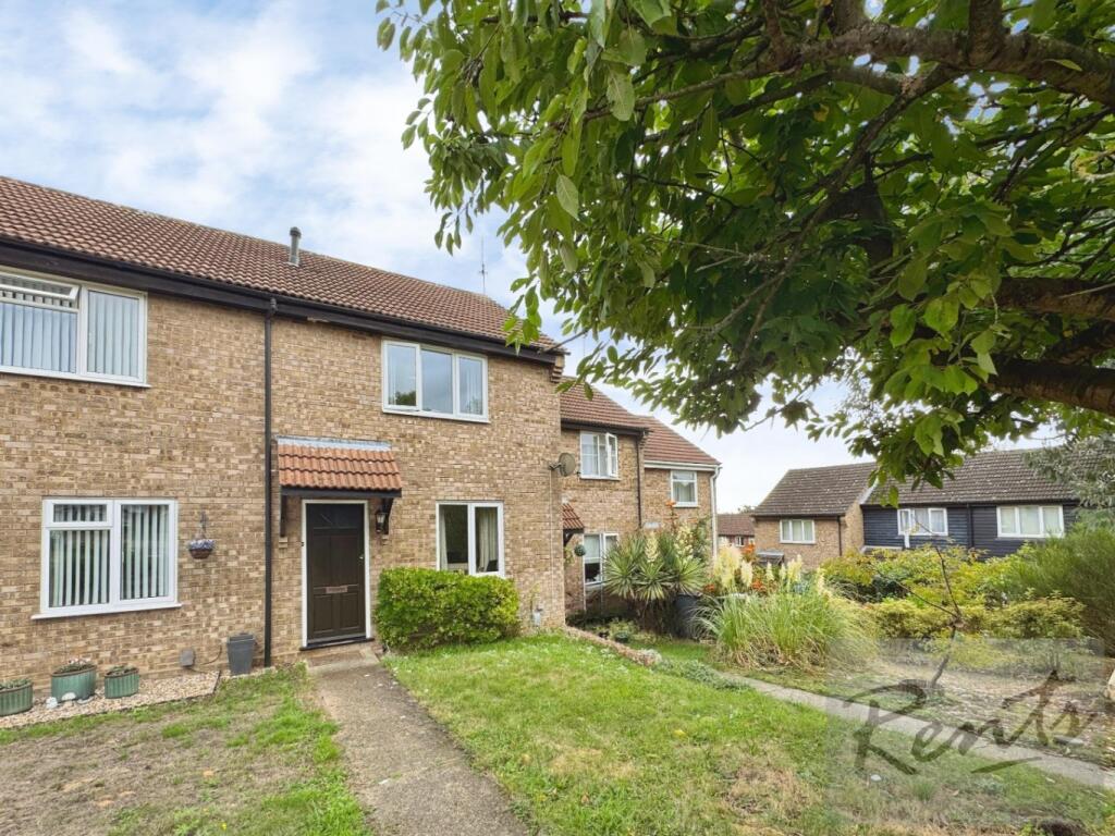 Main image of property: Yew Tree Rise, Pinewood, Ipswich, IP8