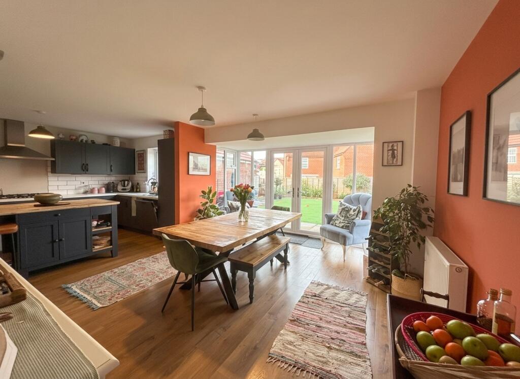 House in Thornbury, Upper Morton - View 2