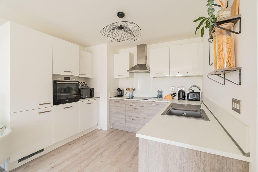 Apartment in Edinburgh, Cammo - View 4