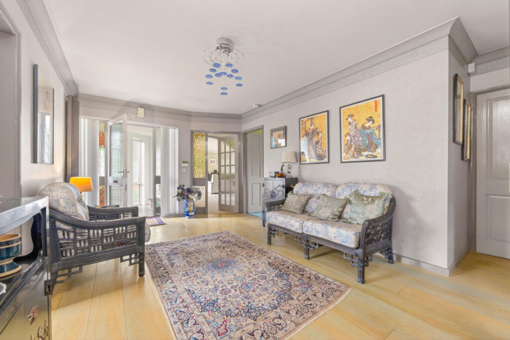 Nanpantan Road, Loughborough, LE11 - More