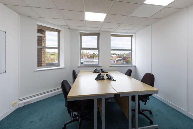 4 Person Office To Rent In Hitchin Hertfordshire