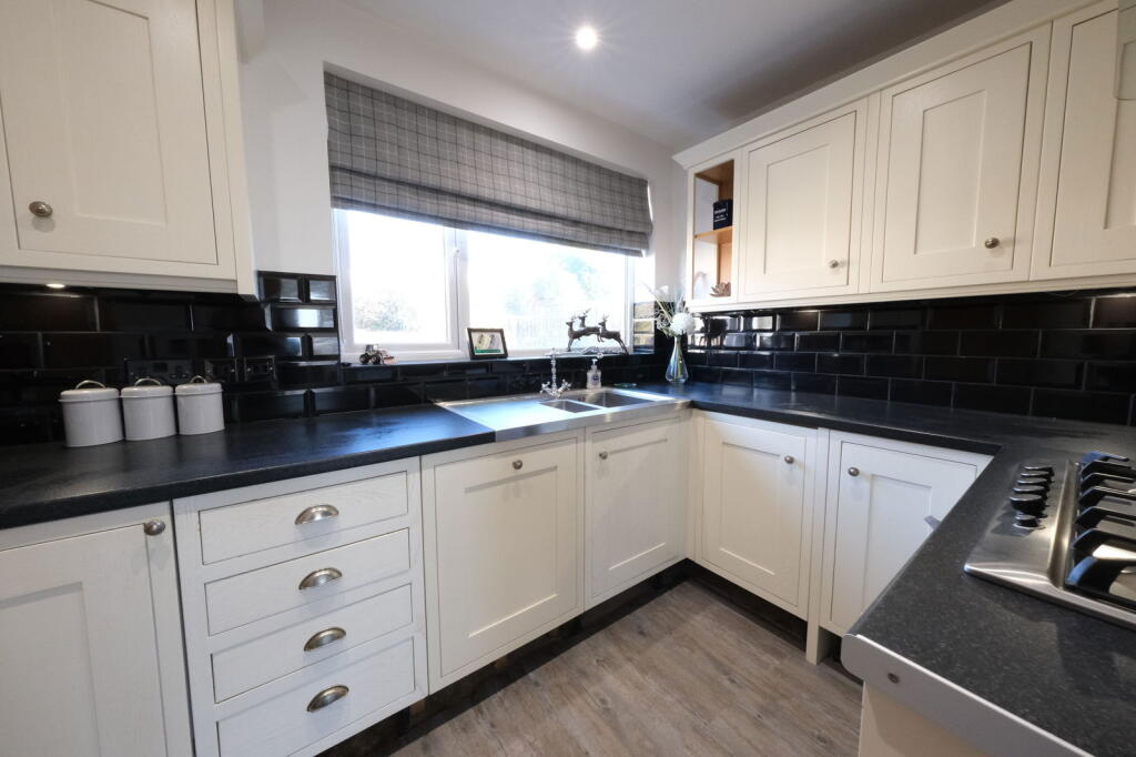 Bridge End Grove, Grantham - View 2