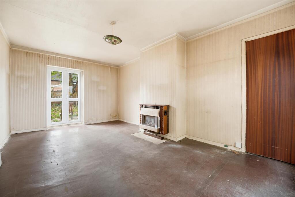 House in Southall - View 3