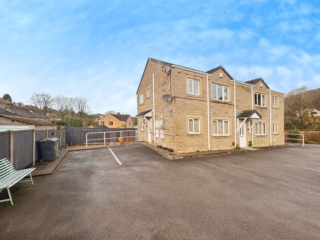 Main image of property: Huddersfield Road, New Mill, Holmfirth, West Yorkshire, HD9