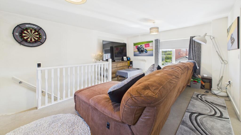 House in Nottingham - View 4