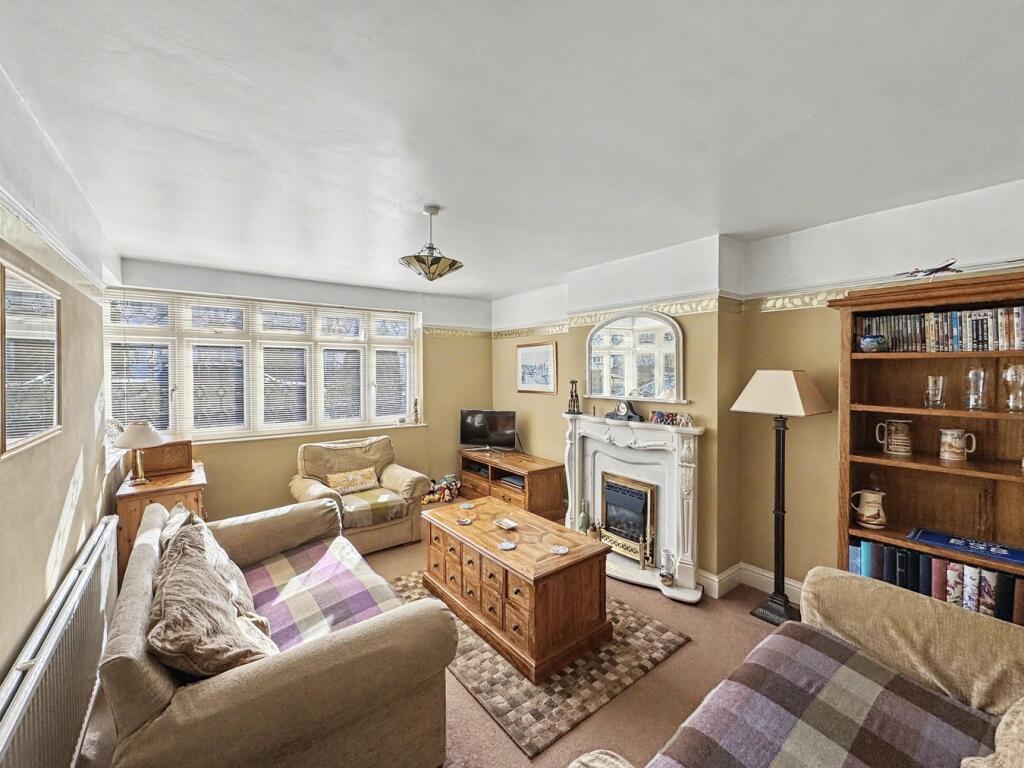 Willett Close, Petts Wood, Orpington, BR5 photo 2