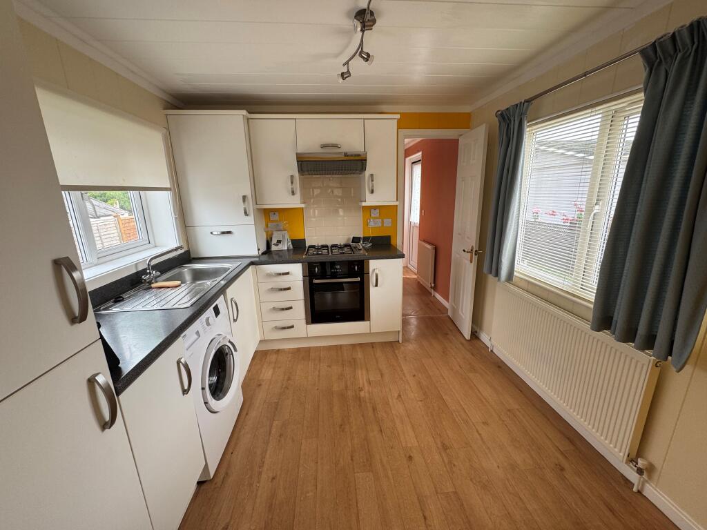 House in Taunton - View 3