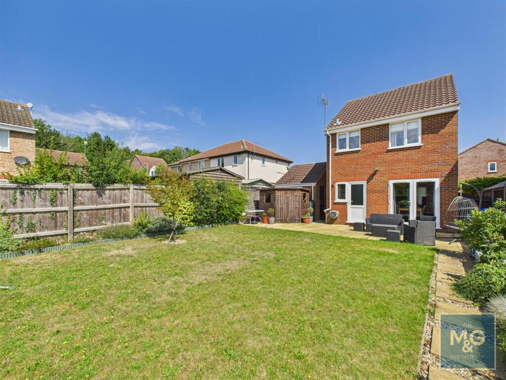 Sussex Road, Bury St. Edmunds photo 4