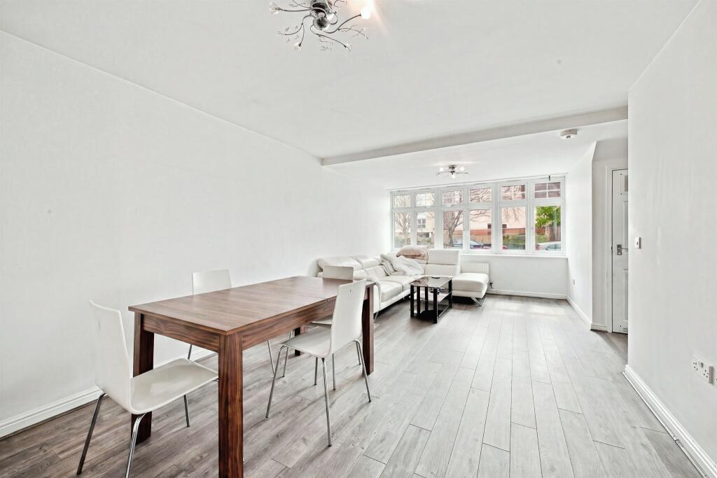 Apartment in Duston, St Crispin's, Upton - View 4
