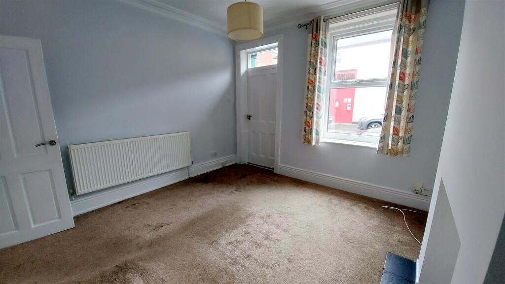 House in Sheffield - View 4