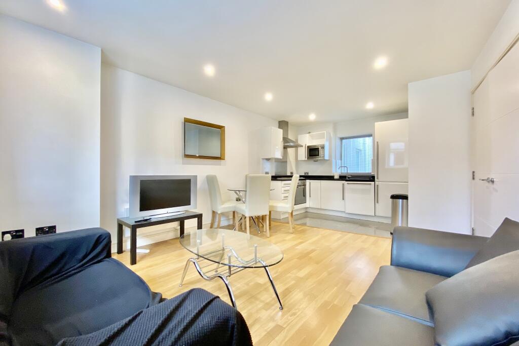 Apartment in Leeds - View 2