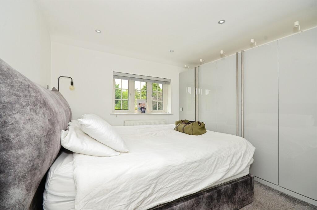 Additional image 8 of Manor Road, London Colney, ST. ALBANS