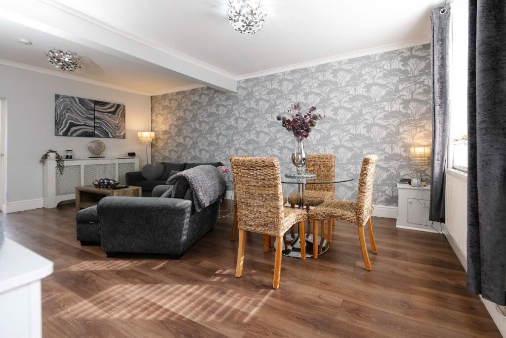House in Cardiff - View 4